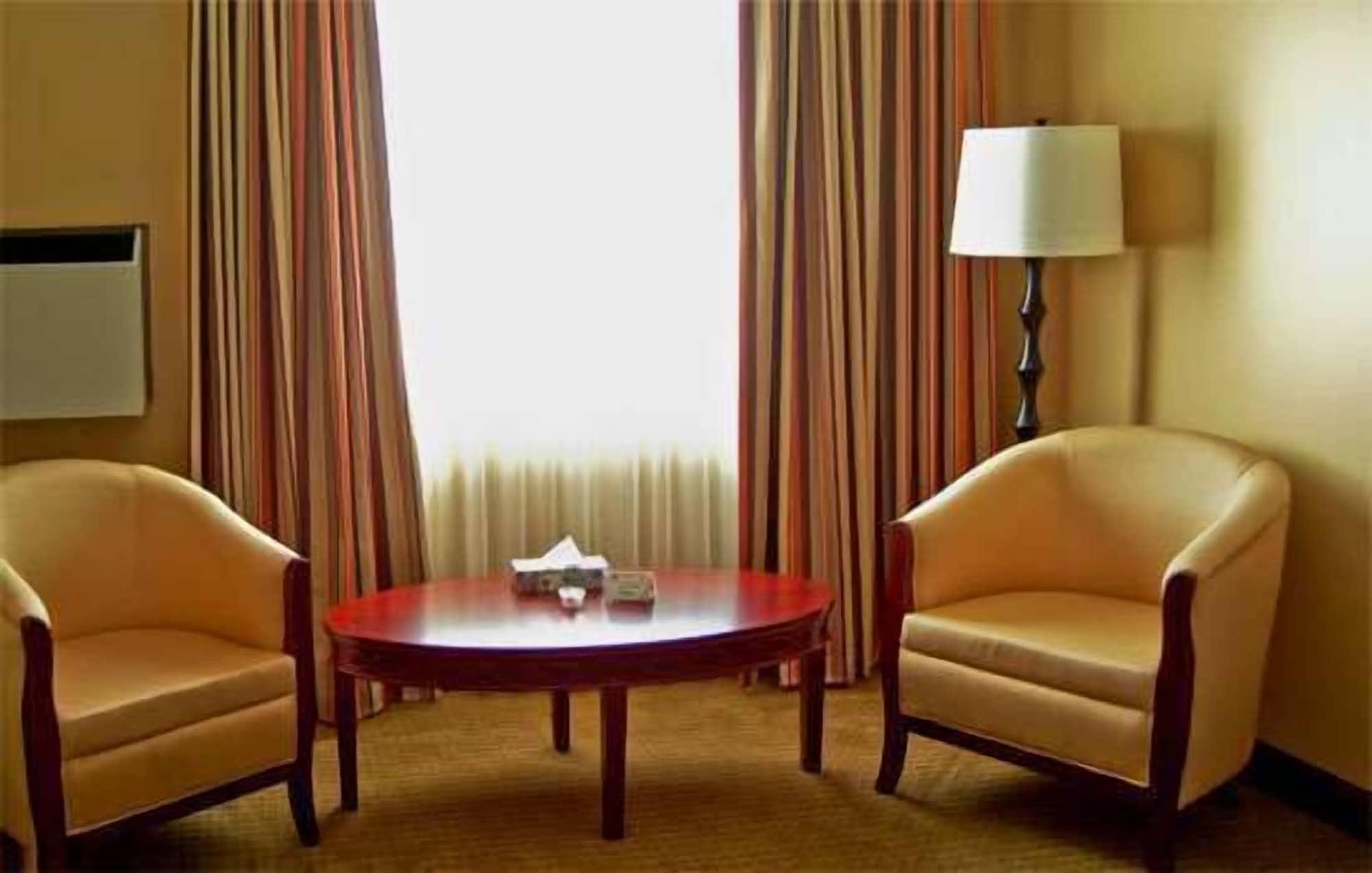 Coast Fraser Inn Уильямс-Лейк Номер фото